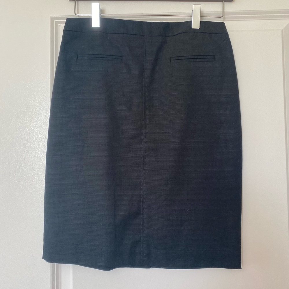 Women’s DKNY Black Pencil Skirt - size 0